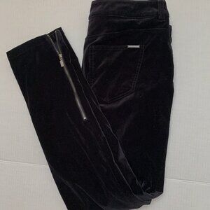 Chico's Midnight Black Velvet Cropped Pants